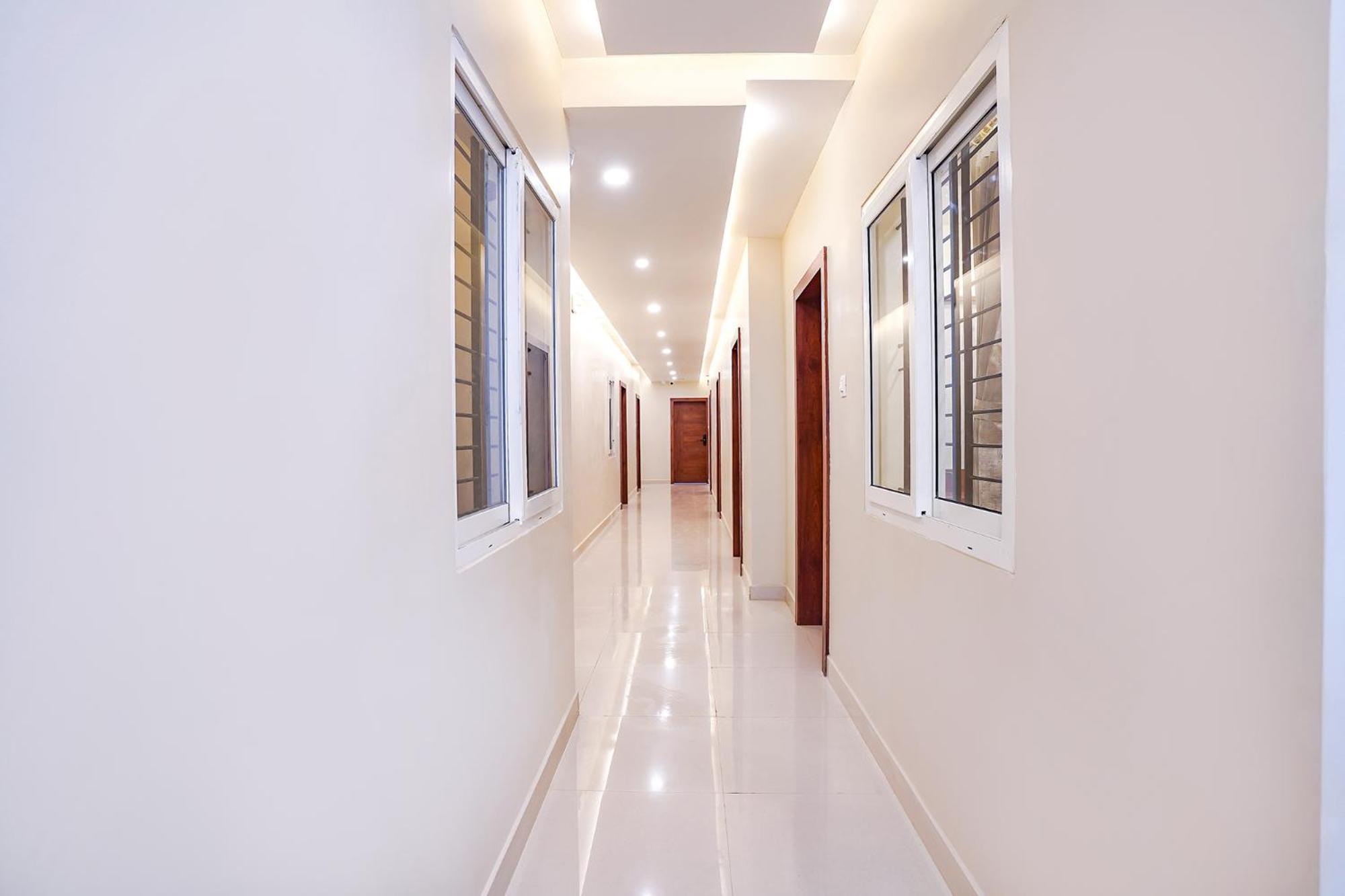 Fabhotel Memories Inn Bangalore Exterior photo