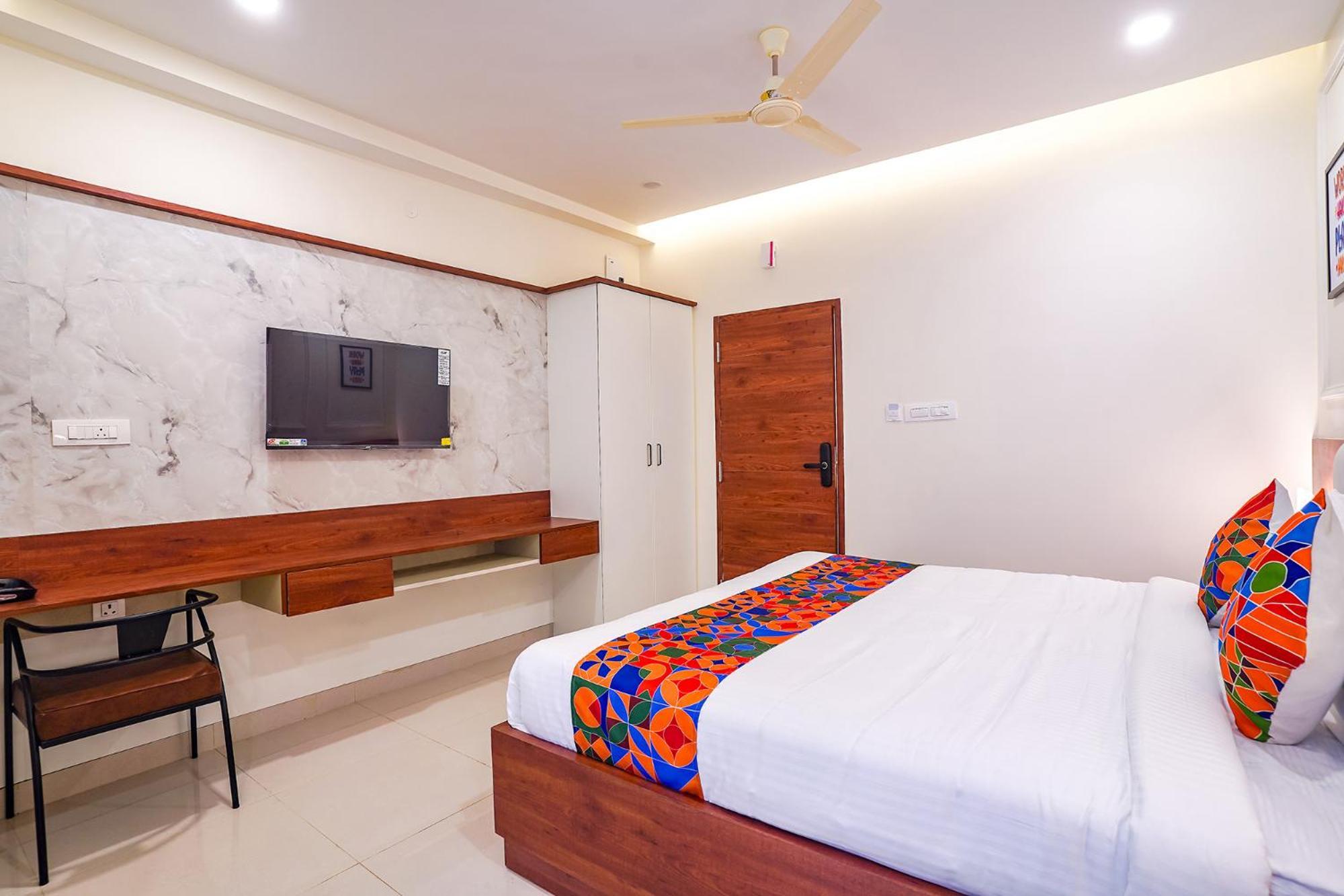Fabhotel Memories Inn Bangalore Exterior photo